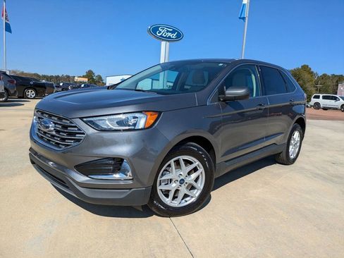 Used 2022 Ford Edge SEL image 4