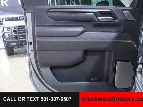 Used 2024 GMC Sierra 2500 AT4X AWD/4WD image 43
