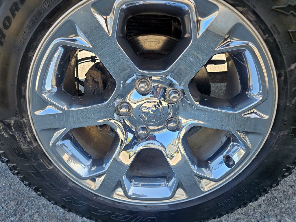 Used 2016 RAM 1500 Laramie w/ Convenience Group AWD/4WD image 20