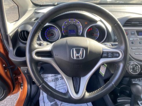 Used 2011 Honda Fit Sport image 11