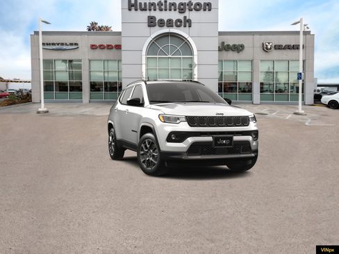 New 2026 Jeep Compass Latitude image 16