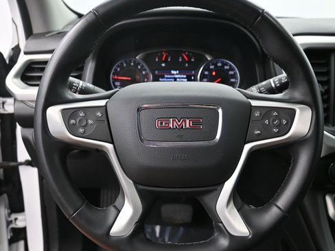 Certified 2023 GMC Acadia SLT image 13