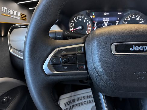 Certified 2024 Jeep Compass Limited AWD/4WD image 4