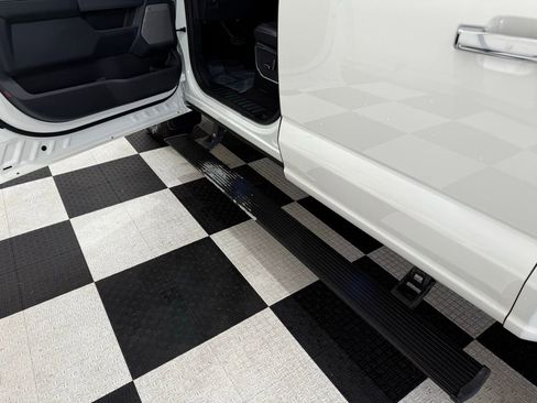 Used 2021 Ford F150 Lariat image 31