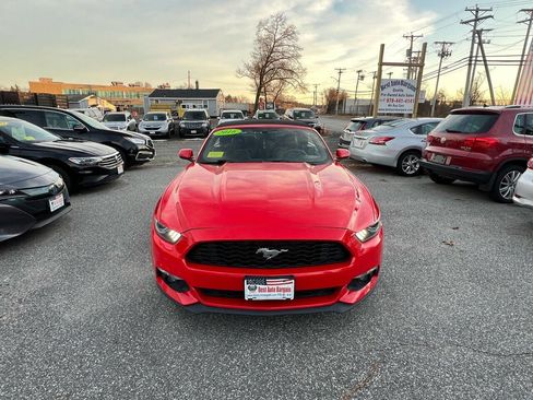 Used 2016 Ford Mustang Premium image 31