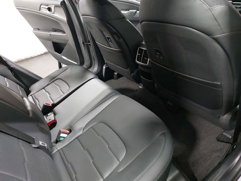 New 2026 Kia Sportage SX image 11