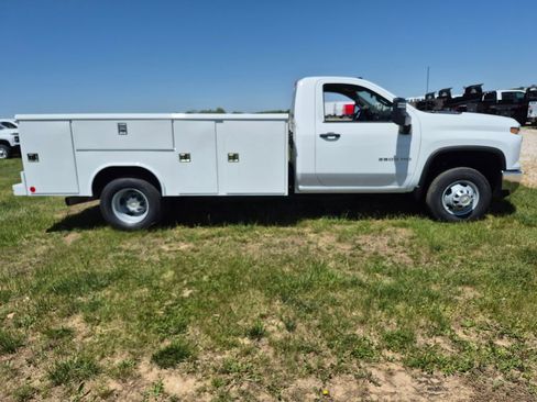 New 2025 Chevrolet Silverado 3500 W/T w/ WT Convenience Package RWD image 8