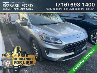 Used 2022 Ford Escape SE w/ Cold Weather Package