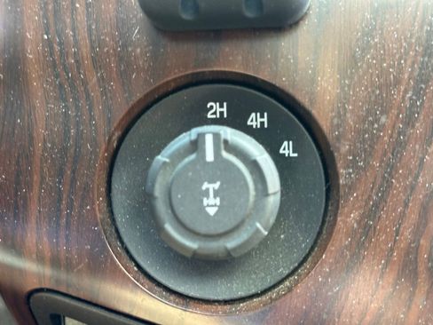 Used 2012 Ford F350 Lariat w/ Lariat Ultimate Pkg image 36