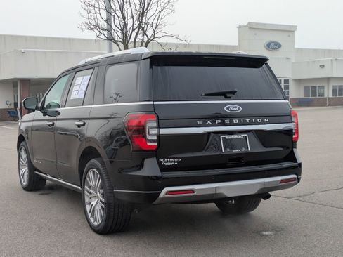 Certified 2023 Ford Expedition Platinum image 7