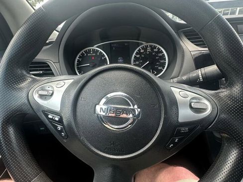 Used 2019 Nissan Sentra S FWD image 17
