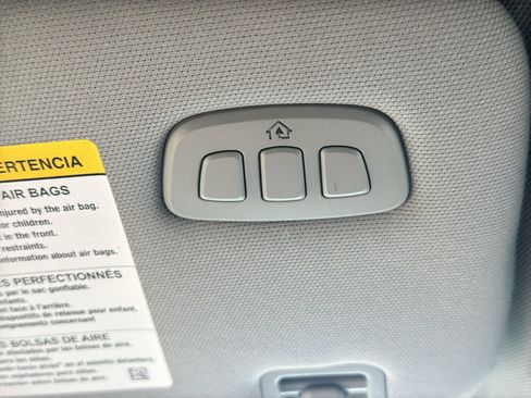 Used 2023 Ford Explorer Limited w/ Equipment Group 301A RWD image 25