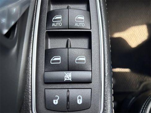 Used 2024 RAM 2500 Laramie w/ Safety Group image 19