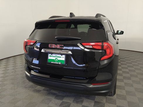 Used 2021 GMC Terrain SLE w/ Driver Convenience Package FWD image 7