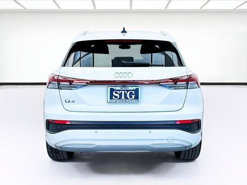 Used 2023 Audi Q4 e-tron Premium Plus w/ Premium Plus image 5