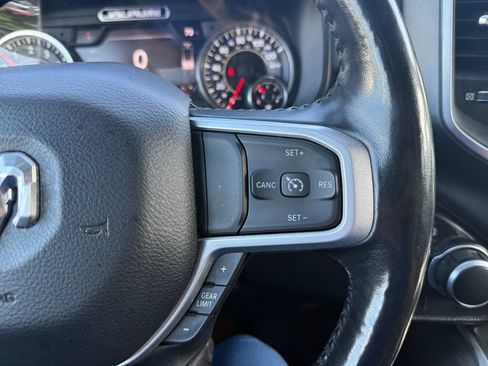 Used 2021 RAM 1500 Big Horn AWD/4WD image 36