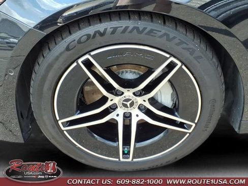 Used 2025 Mercedes-Benz E 350 4MATIC Sedan image 10