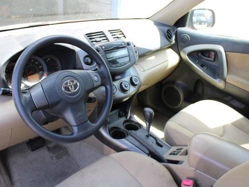 Used 2010 Toyota RAV4 4WD image 2