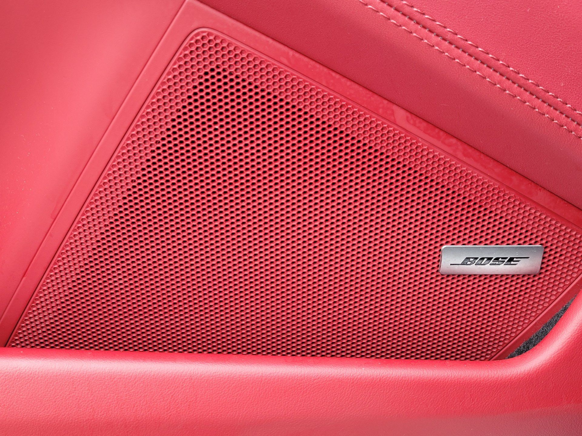 Certified 2025 Porsche 911 Carrera RWD image 24