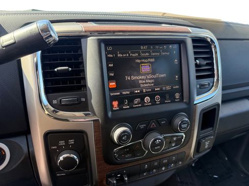 Used 2014 RAM 2500 Laramie w/ Protection Group AWD/4WD image 12