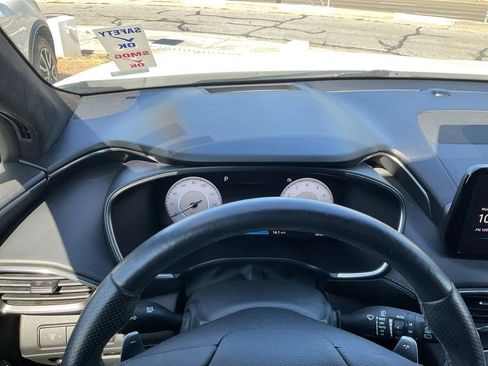 Used 2023 Hyundai Santa Fe Calligraphy image 25