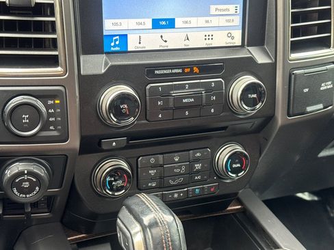 Used 2018 Ford F150 Raptor w/ Equipment Group 802A Luxury AWD/4WD image 20