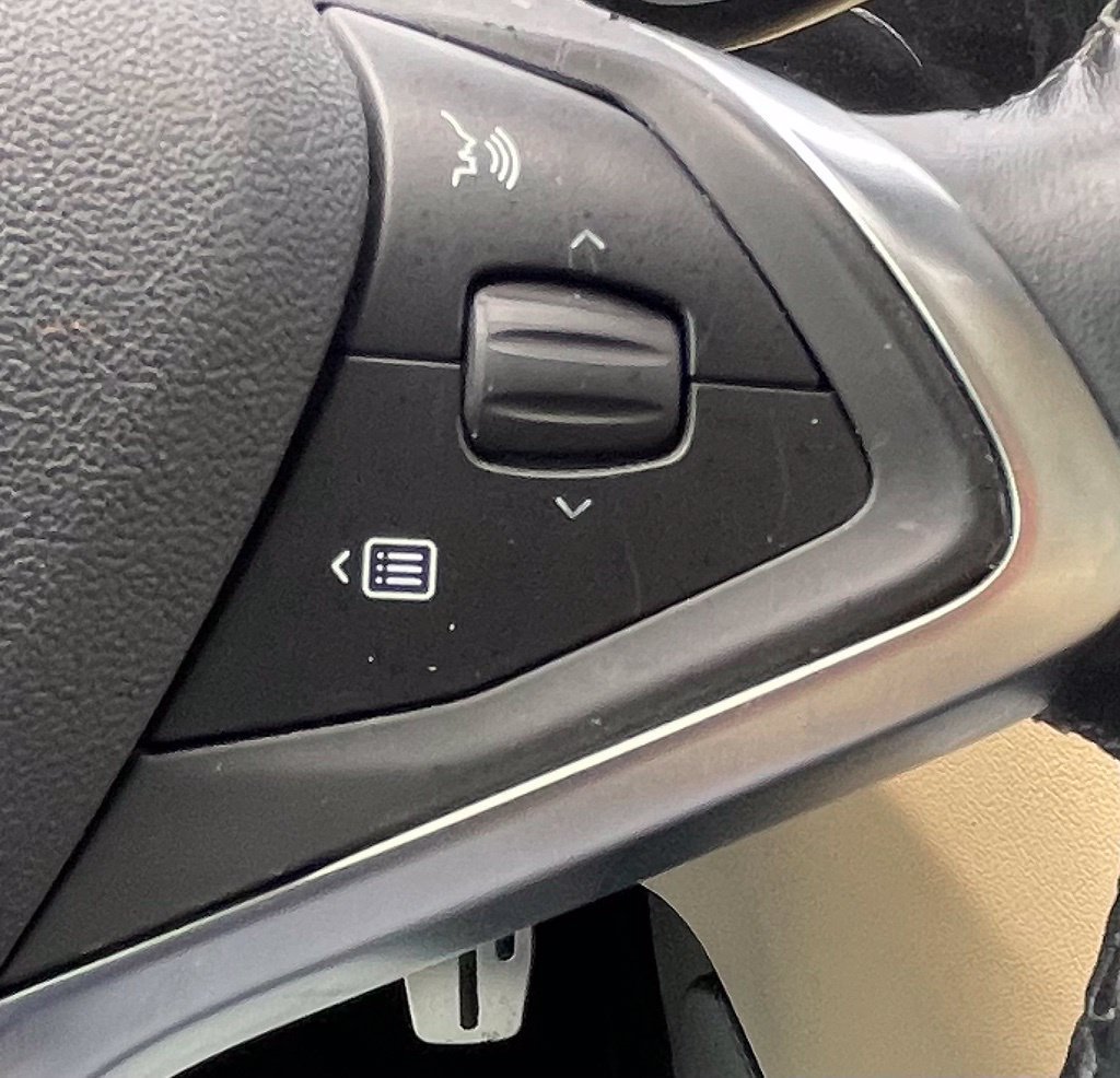 Used 2014 Tesla Model S 85 RWD image 22