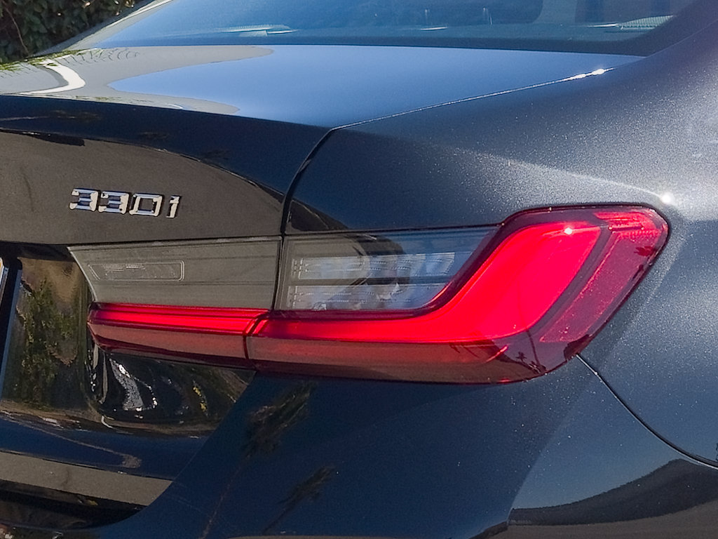 New 2026 BMW 330i Sedan w/ Premium Package RWD image 6