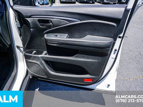 Used 2025 Honda Ridgeline Sport image 53