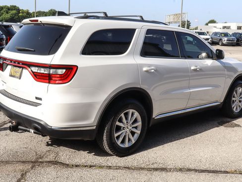 Used 2019 Dodge Durango SXT AWD/4WD image 4