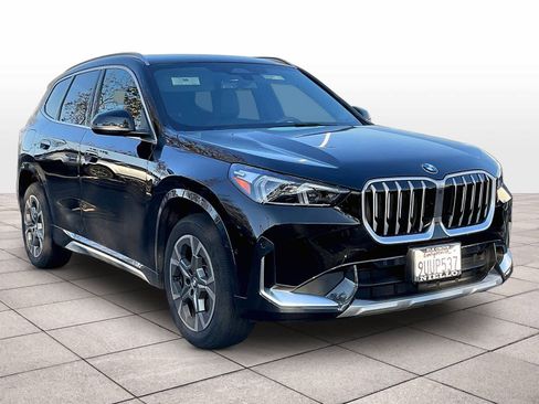 Certified 2025 BMW X1 xDrive28i w/ Convenience Package image 2
