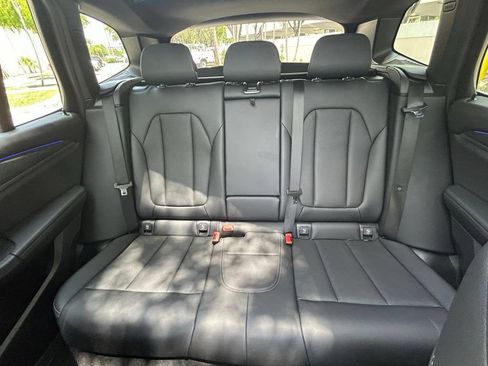 Used 2024 BMW X3 sDrive30i RWD image 12