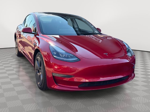 Used 2021 Tesla Model 3 Standard Range Plus RWD image 4