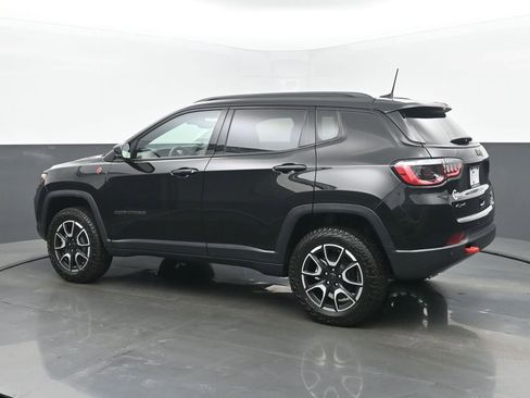 New 2026 Jeep Compass Trailhawk image 3