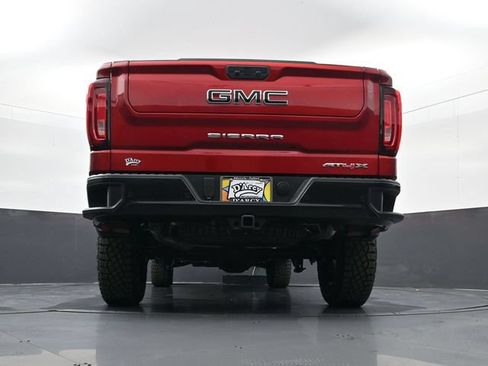 Used 2026 GMC Sierra 1500 AT4X w/ LPO, Black Badging Package AWD/4WD image 26