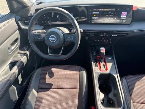 New 2025 Nissan Kicks SR image 16