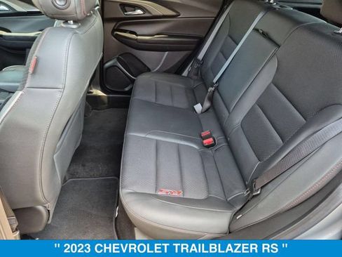 Used 2023 Chevrolet TrailBlazer RS AWD/4WD image 27