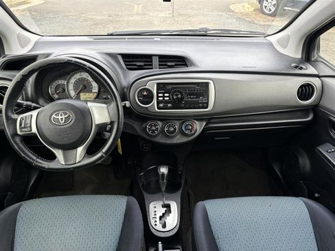 Used 2012 Toyota Yaris SE image 24