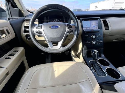 Used 2018 Ford Flex SEL w/ Equipment Group 202A image 7
