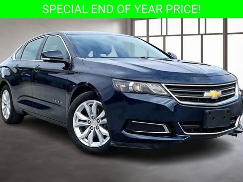 Used 2016 Chevrolet Impala LT w/ Convenience Package image 3