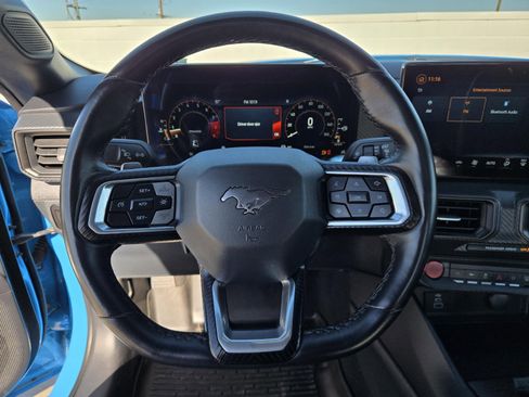 Used 2025 Ford Mustang GT image 17