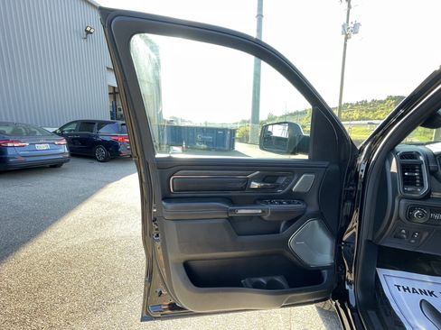 Used 2021 RAM 1500 Limited AWD/4WD image 13