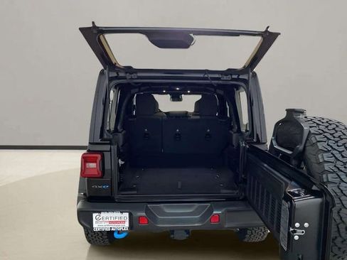 Used 2025 Jeep Wrangler Unlimited Rubicon 4xe w/ Convenience Group image 89