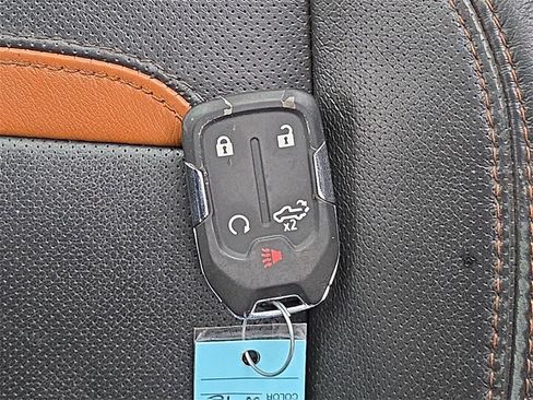 Certified 2022 GMC Sierra 3500 AT4 w/ Gooseneck/5TH Wheel Package image 34