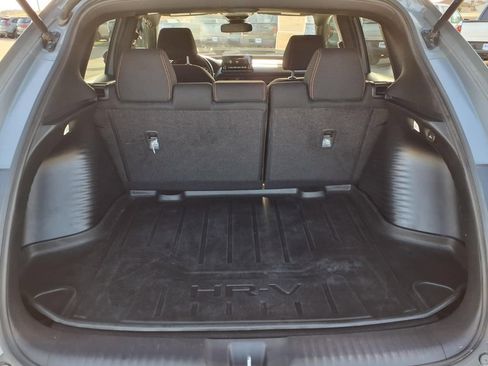 Used 2023 Honda HR-V Sport image 10