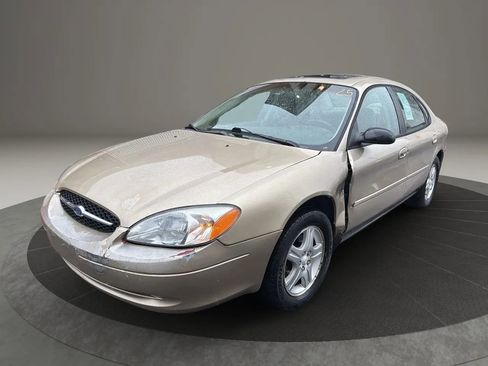 Used 2001 Ford Taurus SEL image 1