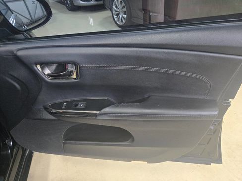 Used 2015 Toyota Avalon XLE FWD image 18