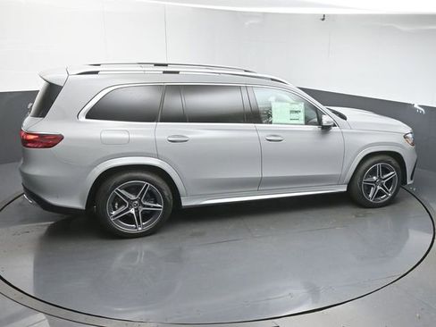 New 2026 Mercedes-Benz GLS 450 4MATIC image 50