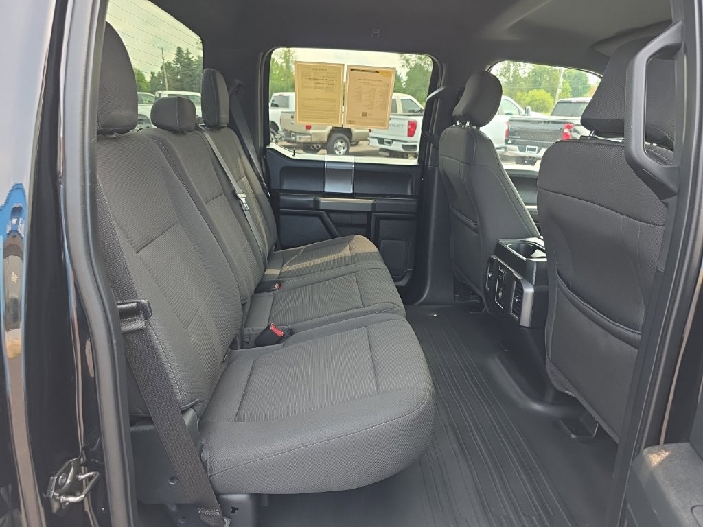Used 2016 Ford F150 XLT w/ Equipment Group 301A Mid AWD/4WD image 29