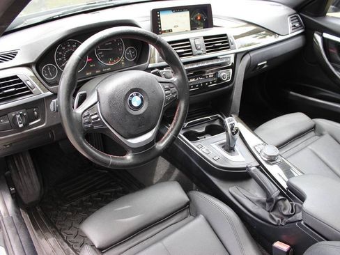 Used 2018 BMW 330i Sedan w/ Convenience Package RWD image 7